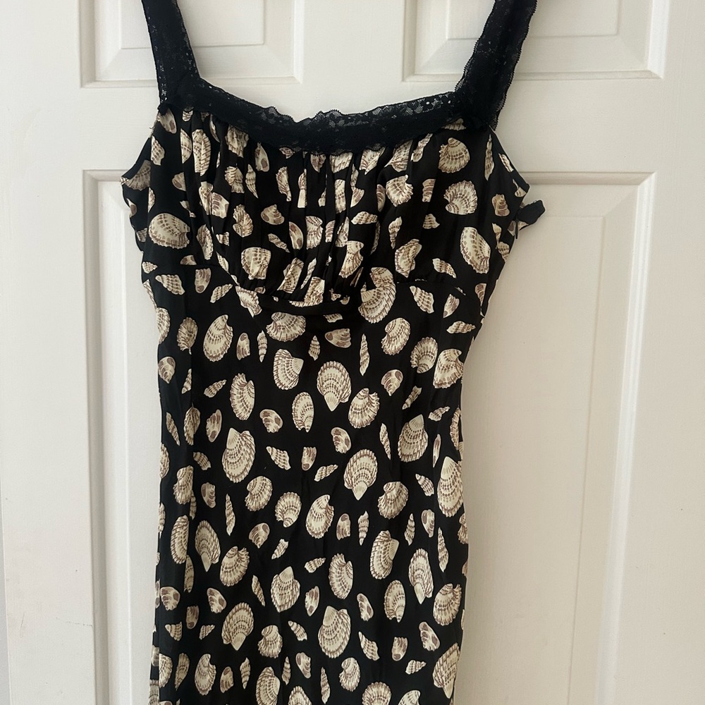 Ciao Lucia Shell Dress - Picture 4 of 4